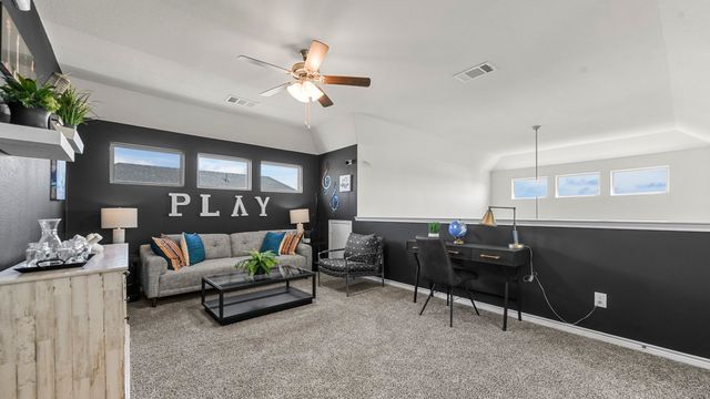 511 Carthage Street, Caddo Mills, TX 75135