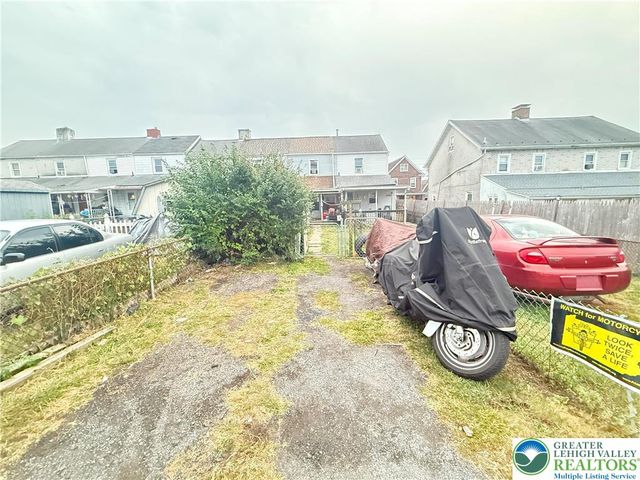 238 Wood Street, Catasauqua Boro, PA 18032