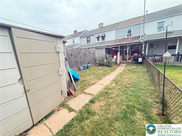 238 Wood Street, Catasauqua Boro, PA 18032