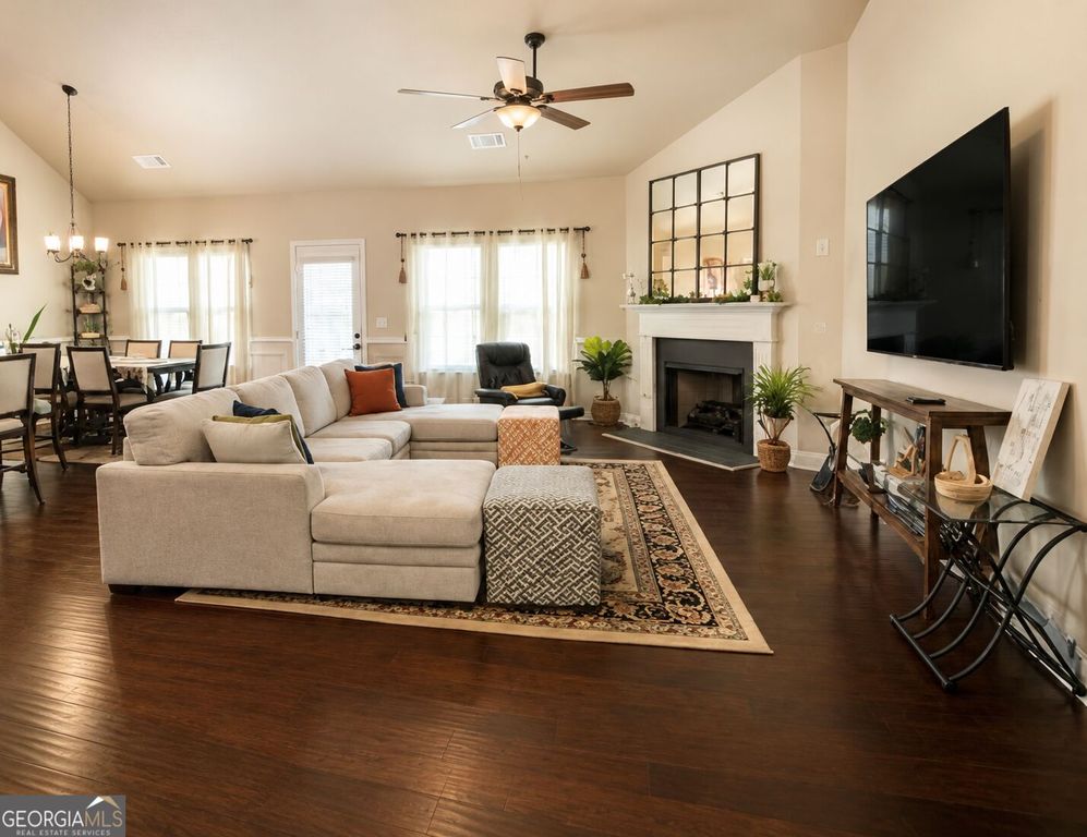 1104 Kingston Hill Drive, Loganville, GA 30052 — photo 4
