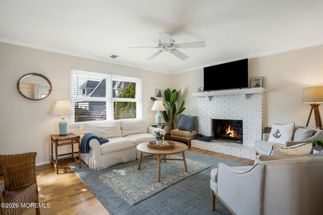 363 Roberts Avenue, South Seaside Park, NJ 08752