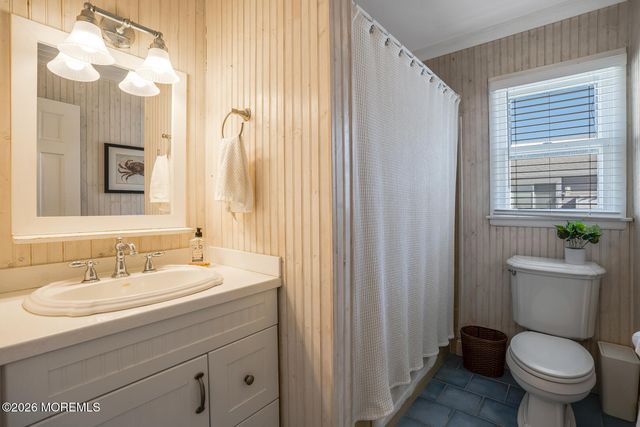 363 Roberts Avenue, South Seaside Park, NJ 08752