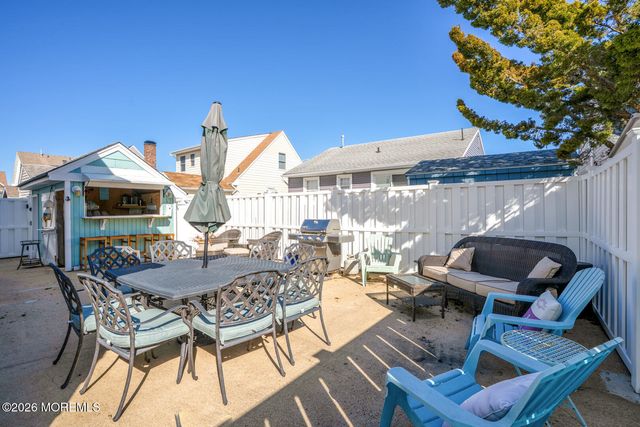 363 Roberts Avenue, South Seaside Park, NJ 08752