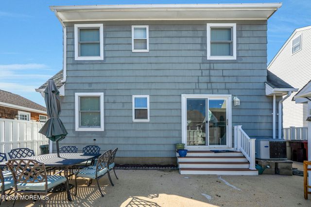 363 Roberts Avenue, South Seaside Park, NJ 08752
