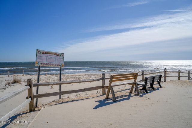 363 Roberts Avenue, South Seaside Park, NJ 08752