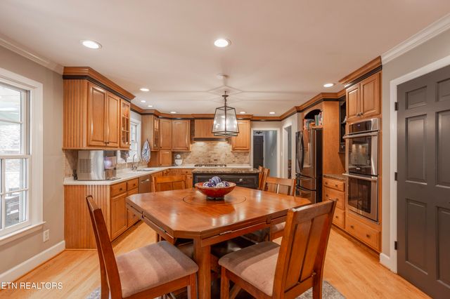 1108 Shadyland Drive, Knoxville, TN 37919