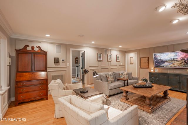 1108 Shadyland Drive, Knoxville, TN 37919