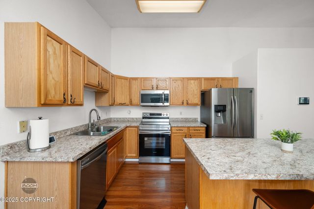 708 Blackburn Court, #10, Anchorage, AK 99518