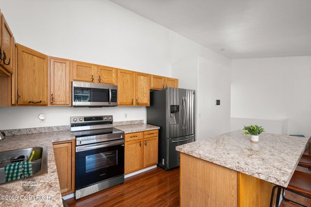 708 Blackburn Court, #10, Anchorage, AK 99518