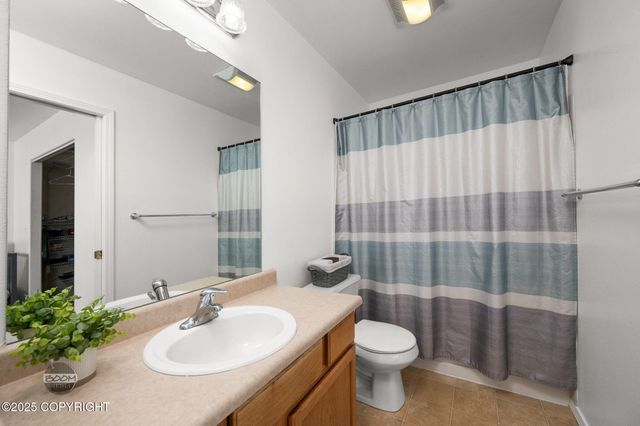 708 Blackburn Court, #10, Anchorage, AK 99518