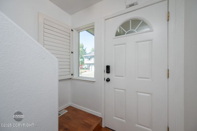 708 Blackburn Court, #10, Anchorage, AK 99518