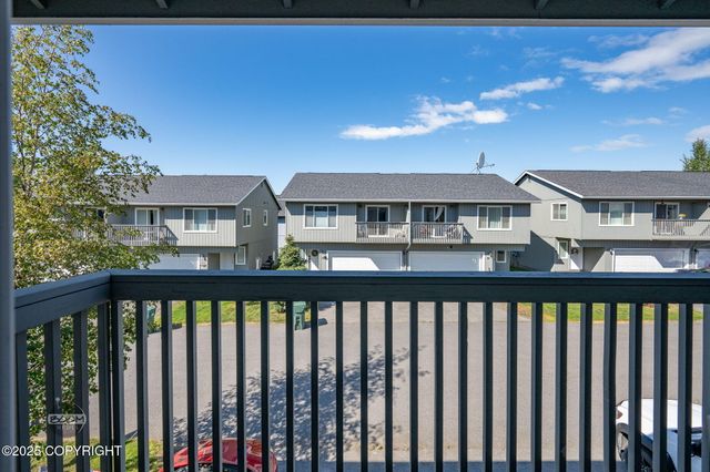 708 Blackburn Court, #10, Anchorage, AK 99518