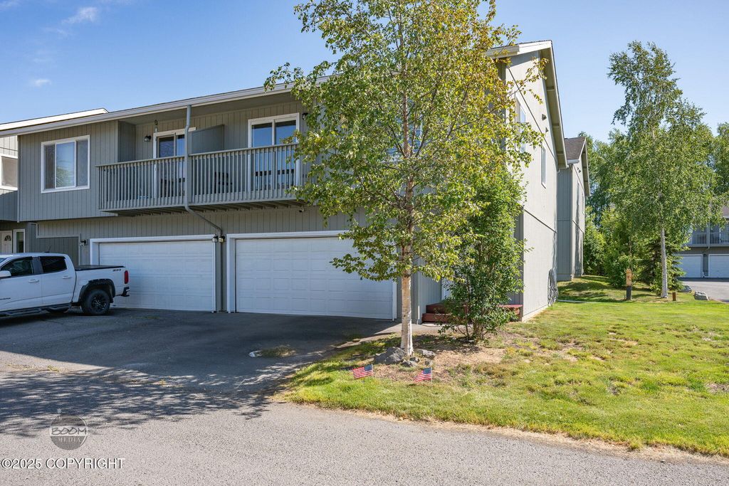 708 Blackburn Court, #10, Anchorage, AK 99518