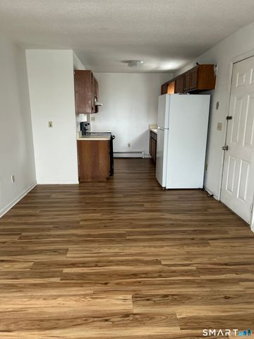 66 York Street, Waterbury, CT 06704