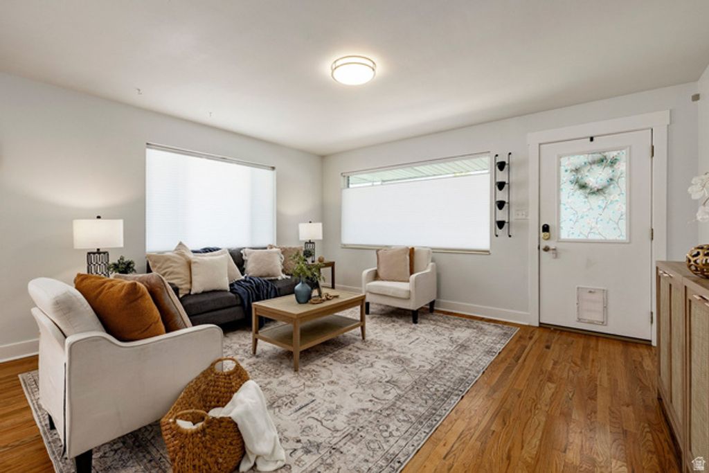 2562 E 3210 S, Salt Lake City, UT 84109 — photo 2