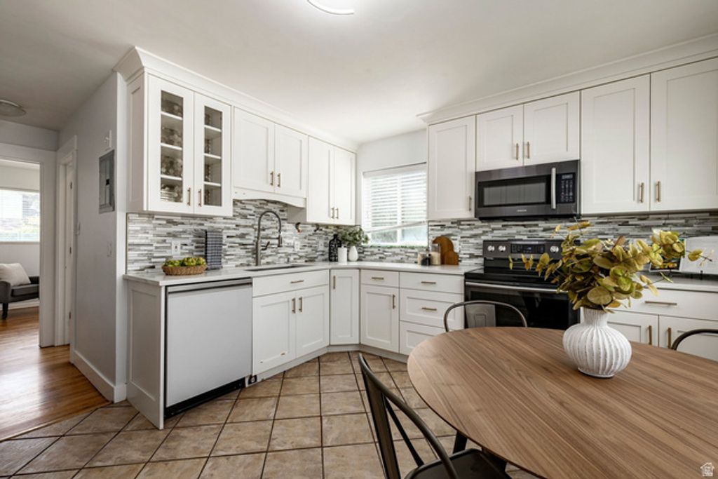 2562 E 3210 S, Salt Lake City, UT 84109 — photo 3