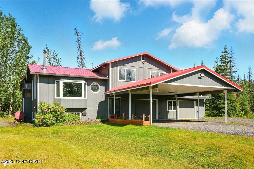 4035 S Tustin Drive, Palmer, AK 99645