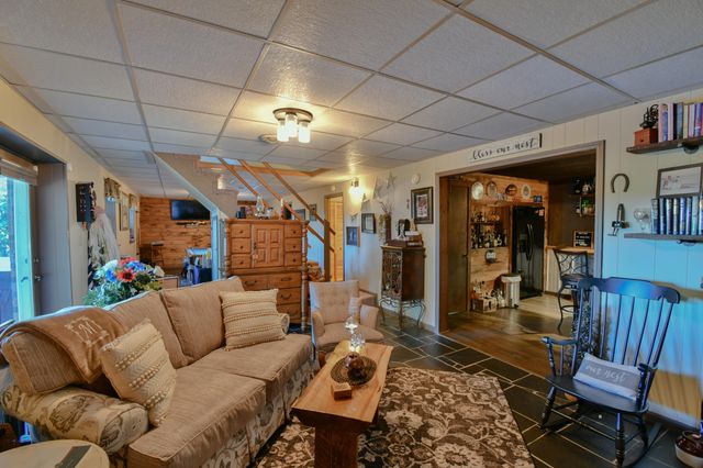 6481 Stewartsville RD, Moneta, VA 24121