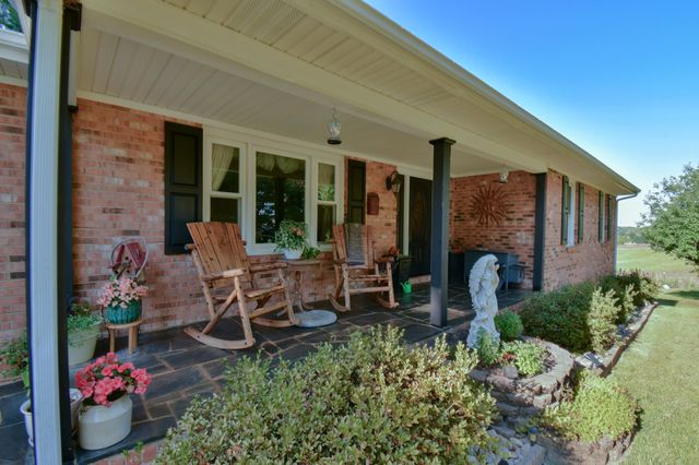 6481 Stewartsville RD, Moneta, VA 24121