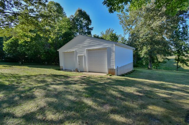 6481 Stewartsville RD, Moneta, VA 24121