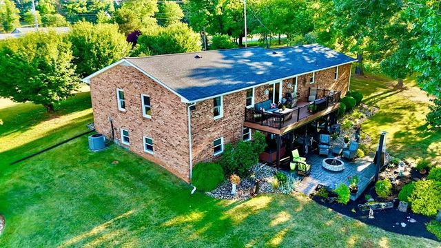 6481 Stewartsville RD, Moneta, VA 24121