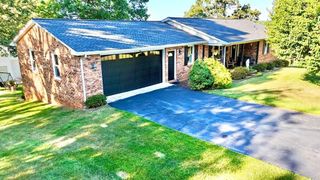 6481 Stewartsville RD, Moneta, VA 24121
