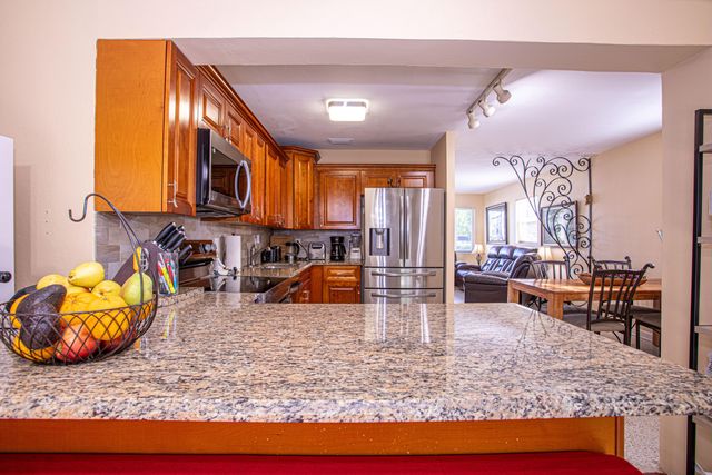429 Summa Street, West Palm Beach, FL 33405