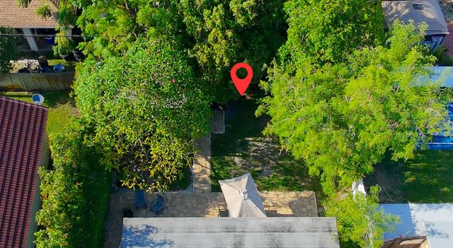 429 Summa Street, West Palm Beach, FL 33405