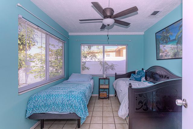 429 Summa Street, West Palm Beach, FL 33405