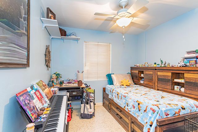 429 Summa Street, West Palm Beach, FL 33405
