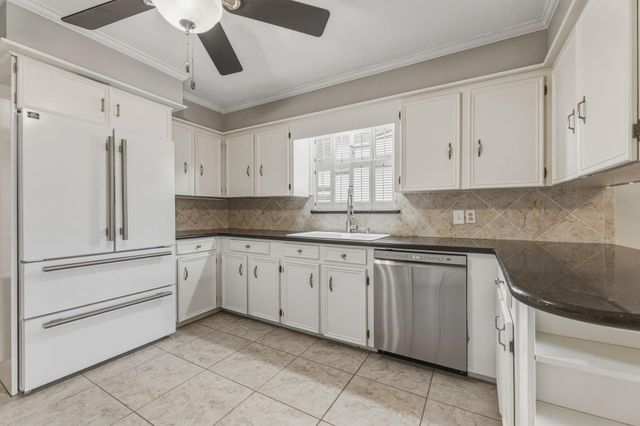 4510 Creekbend Drive, Houston, TX 77035