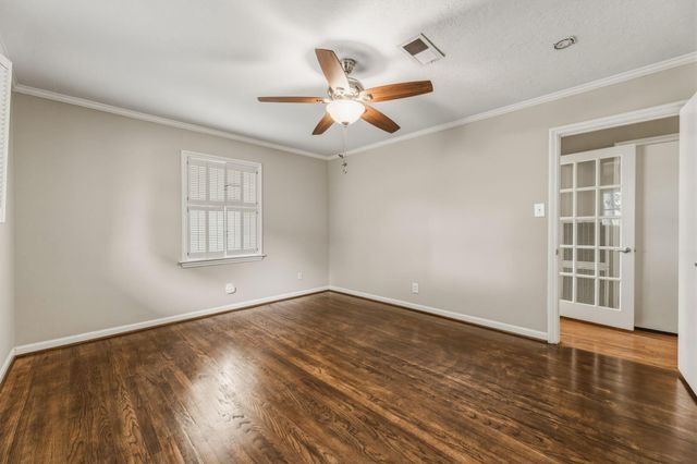 4510 Creekbend Drive, Houston, TX 77035