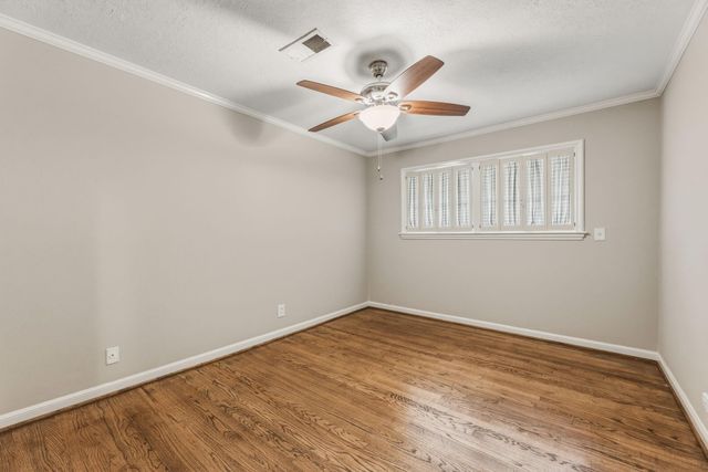 4510 Creekbend Drive, Houston, TX 77035