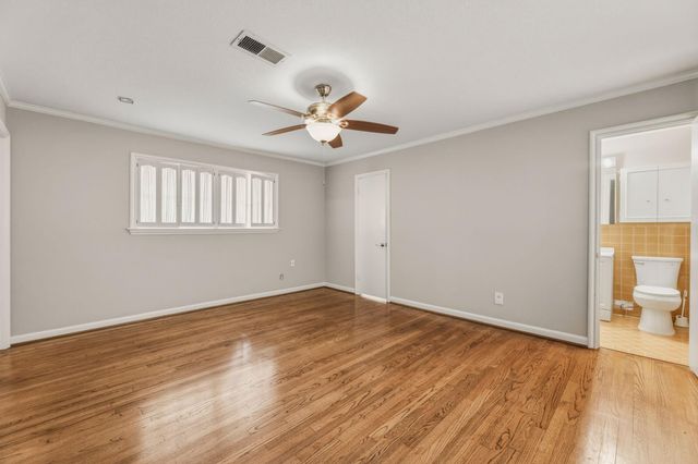 4510 Creekbend Drive, Houston, TX 77035