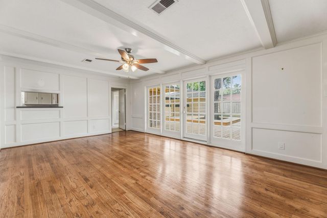 4510 Creekbend Drive, Houston, TX 77035