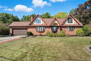 6950 Colonial Drive, Niagara, NY 14305
