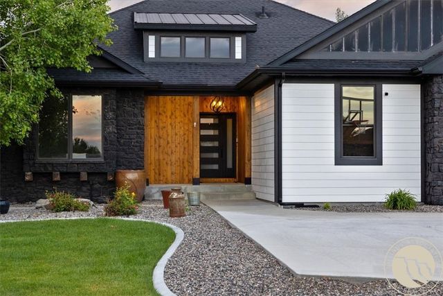 5345 Mule Deer Court, Billings, MT 59106