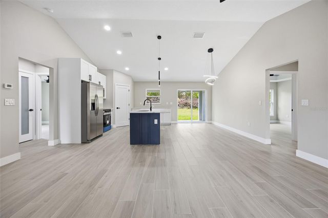 3086 W HAMPSHIRE BOULEVARD, Citrus Springs, FL 34433