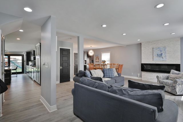 70 S Gould Road, Columbus, OH 43209