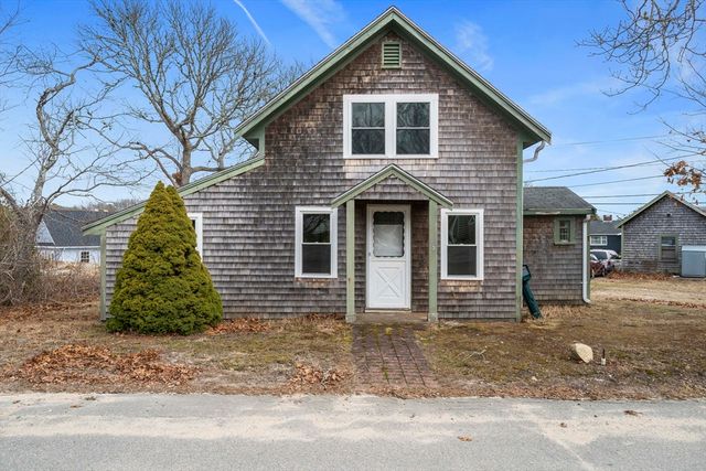 3 Short Neck Rd, Wareham, MA 02532