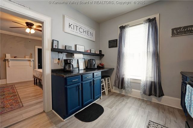 105 9th Avenue, South Charleston, WV 25303