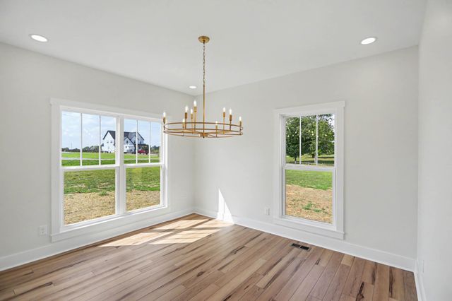 5131 Starks Road, Cross Plains, TN 37049