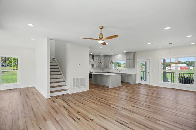 5131 Starks Road, Cross Plains, TN 37049