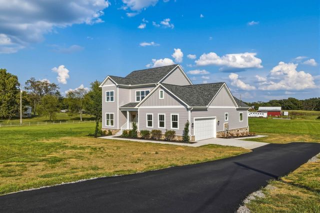 5131 Starks Road, Cross Plains, TN 37049