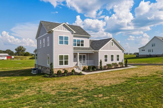 5131 Starks Road, Cross Plains, TN 37049