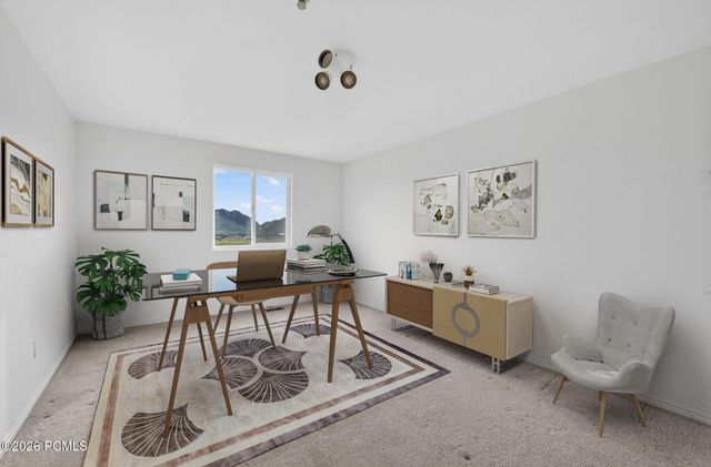 8927 E Pineview Drive, Huntsville, UT 84317