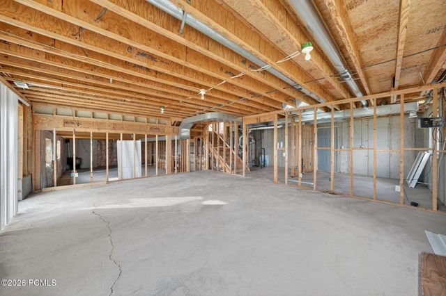 8927 E Pineview Drive, Huntsville, UT 84317