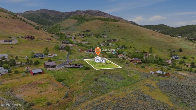 8927 E Pineview Drive, Huntsville, UT 84317