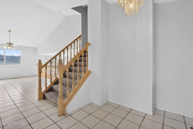 8927 E Pineview Drive, Huntsville, UT 84317