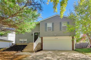 124 Commonwealth Drive, Bolingbrook, IL 60440